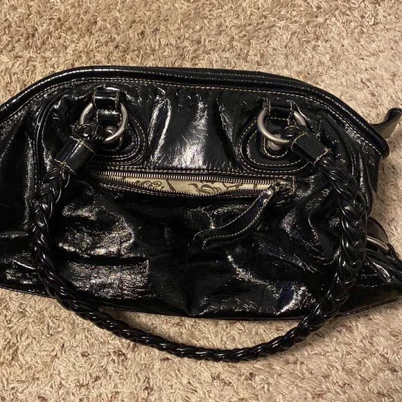 Guess purse - Picture 3 of 7